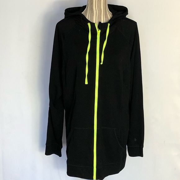 🔴SOLD🔴Torrid hoodie black and lime green trim - Picture 3 of 6